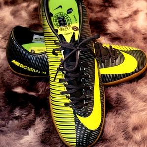Nike Mercurial Victory X CR7 Soccer Shoes Indoor M